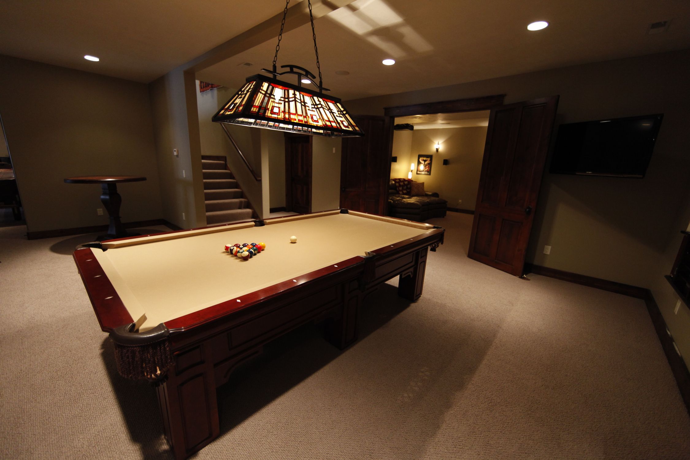 Bar-Game Room